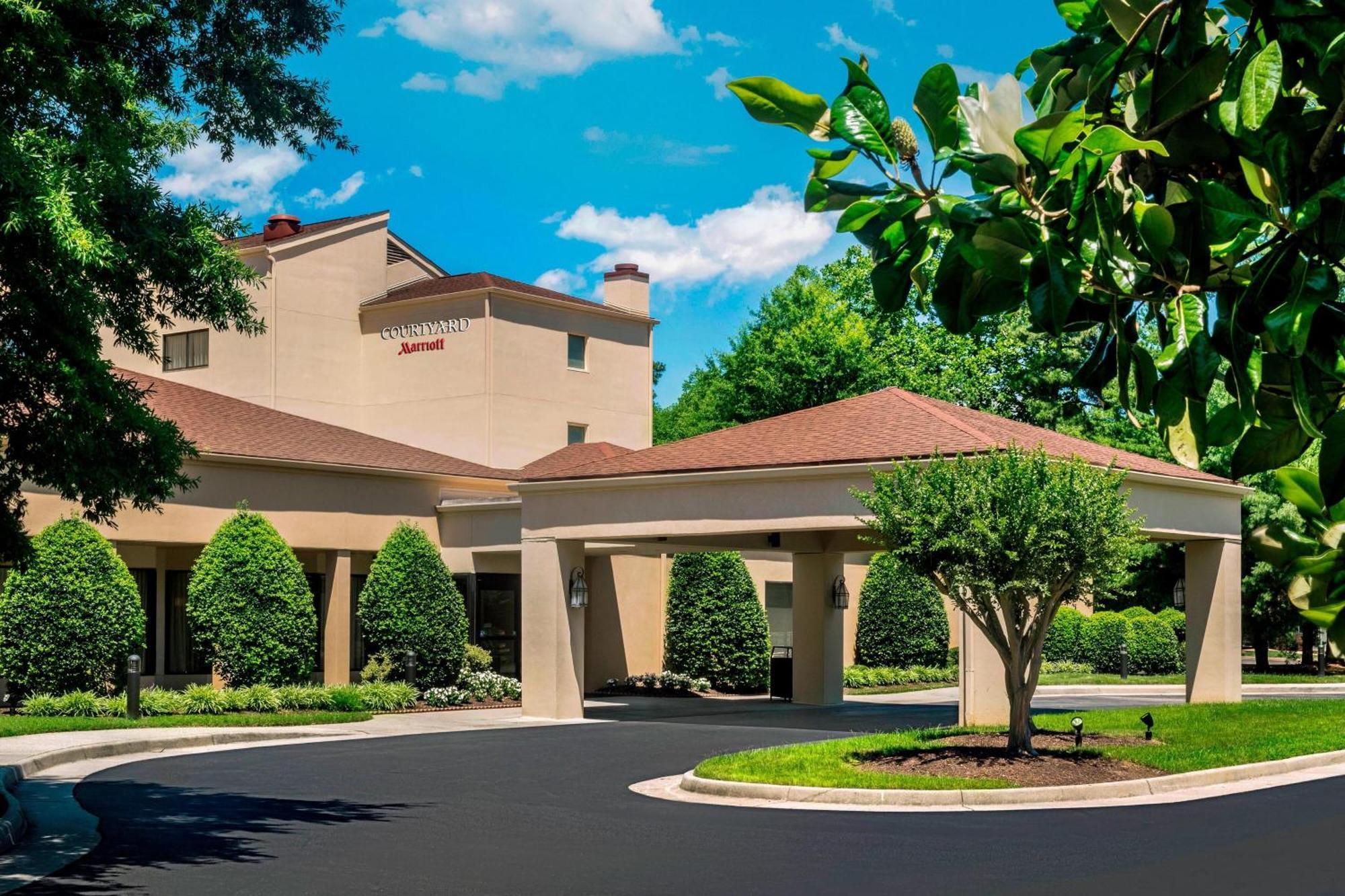 Courtyard Williamsburg - Busch Gardens Hotel Luaran gambar